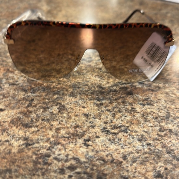 Steve Madden Leonel Sunglasses Brown Metal Frame Lightweight Rectangular Womens - Picture 3 of 11